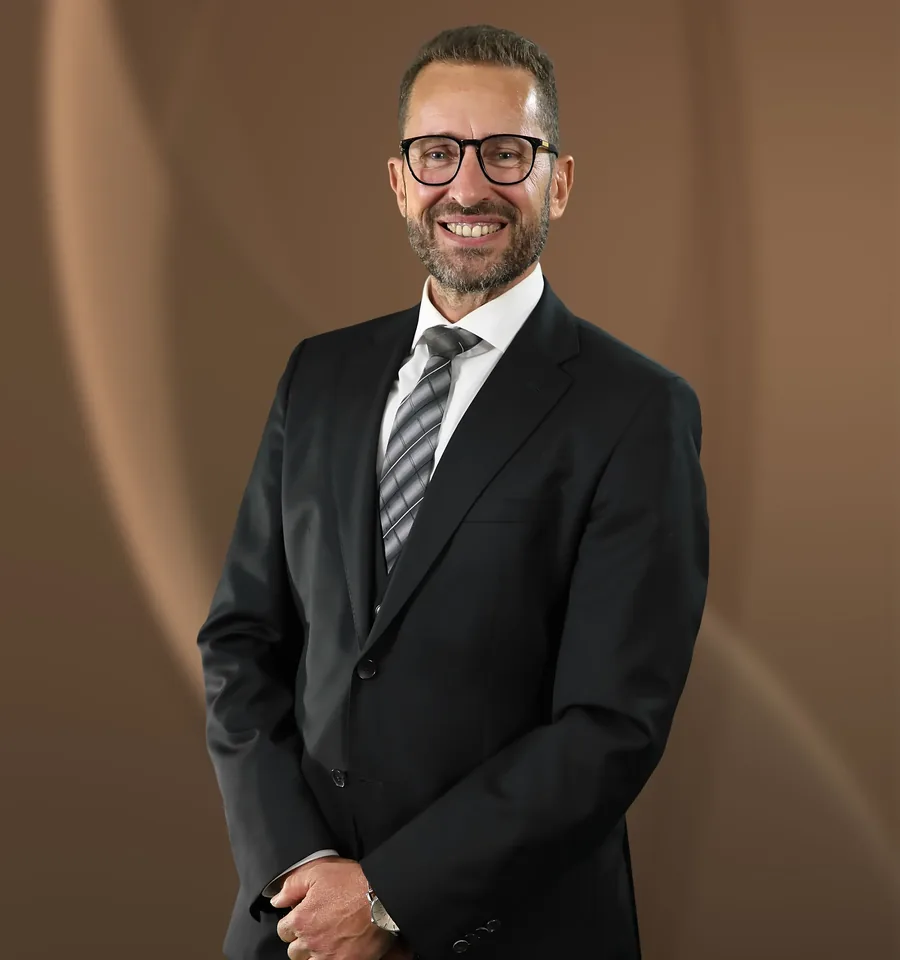 Porträt von Michael Sturch, Geschäftsführer von Bestattungen Schwarz